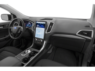 2021 Ford Edge SE