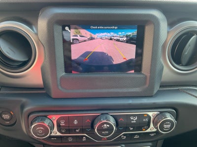 2023 Jeep Gladiator Willys 4x4