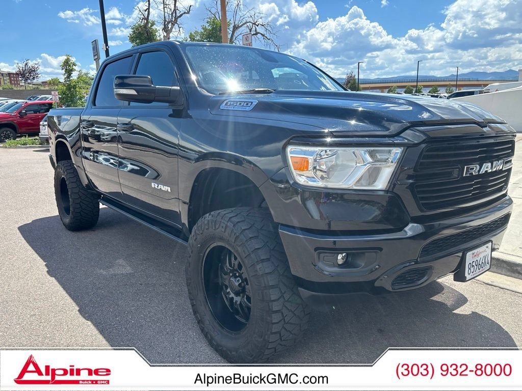 2021 RAM 1500 Big Horn Crew Cab 4x4 5'7" Box