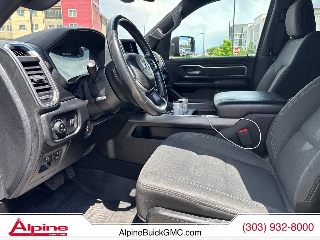 2021 RAM 1500 Big Horn Crew Cab 4x4 5'7" Box