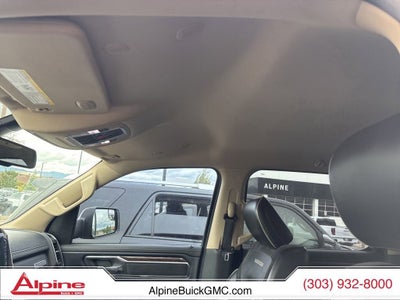 2019 RAM 1500 Laramie Crew Cab 4x4 5'7" Box