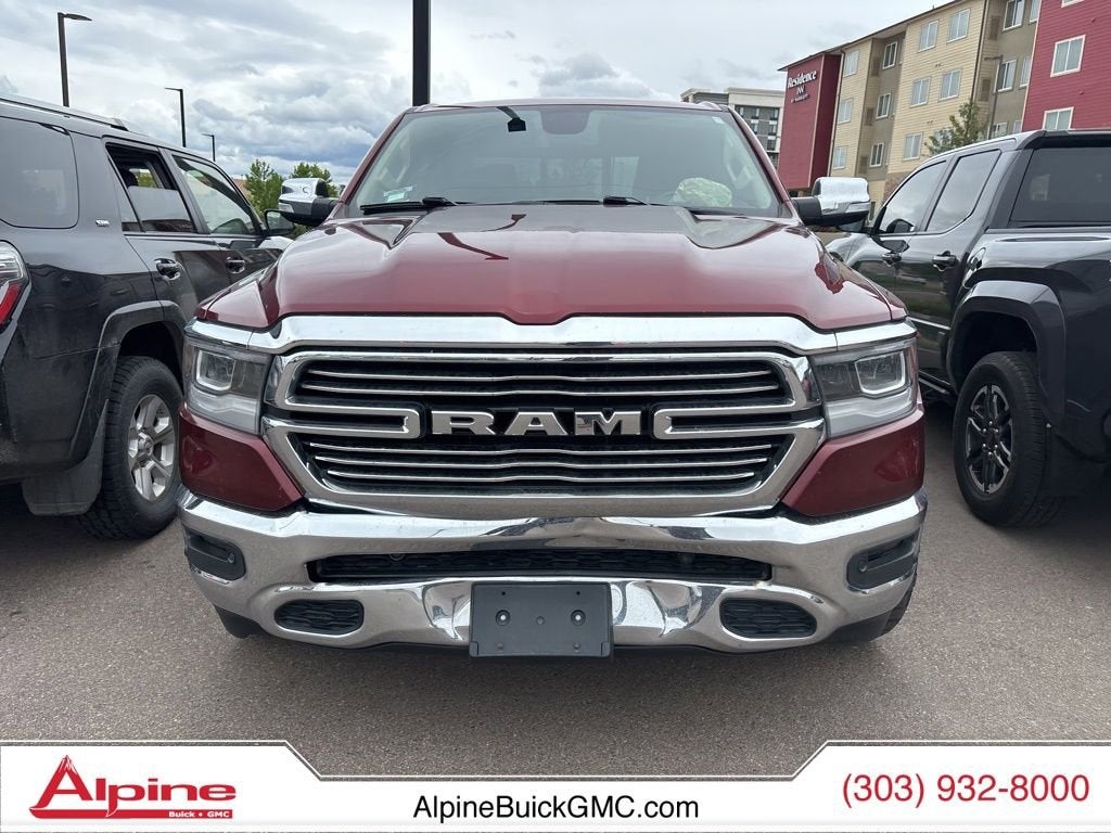 2019 RAM 1500 Laramie Crew Cab 4x4 5'7" Box