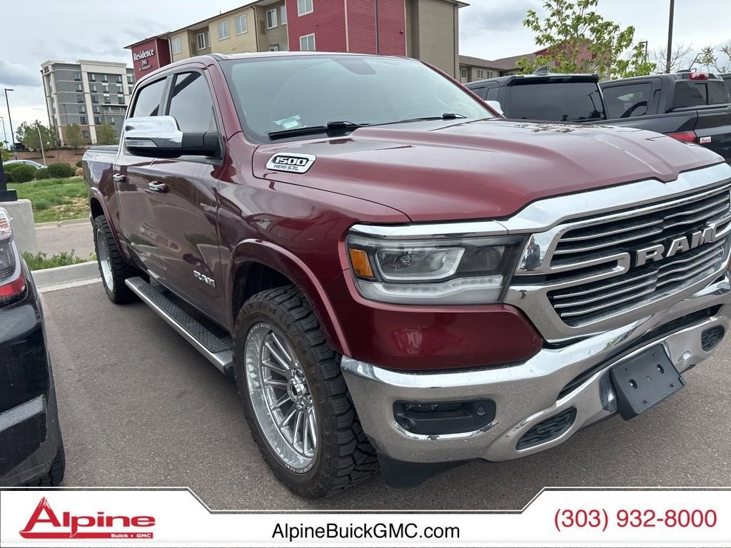 2019 RAM 1500 Laramie Crew Cab 4x4 5'7" Box