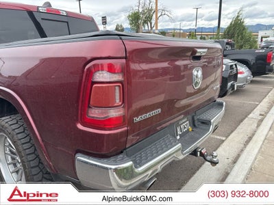 2019 RAM 1500 Laramie Crew Cab 4x4 5'7" Box