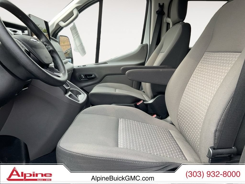 2024 Ford Transit Passenger Wagon XL