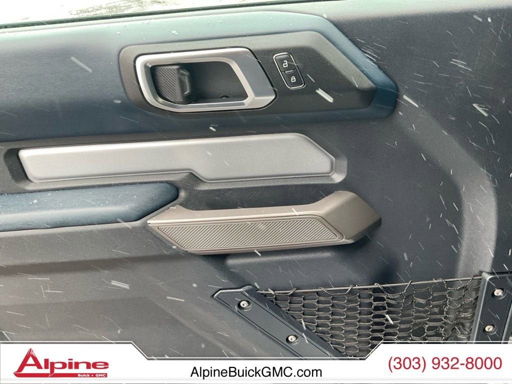 2021 Ford Bronco Base