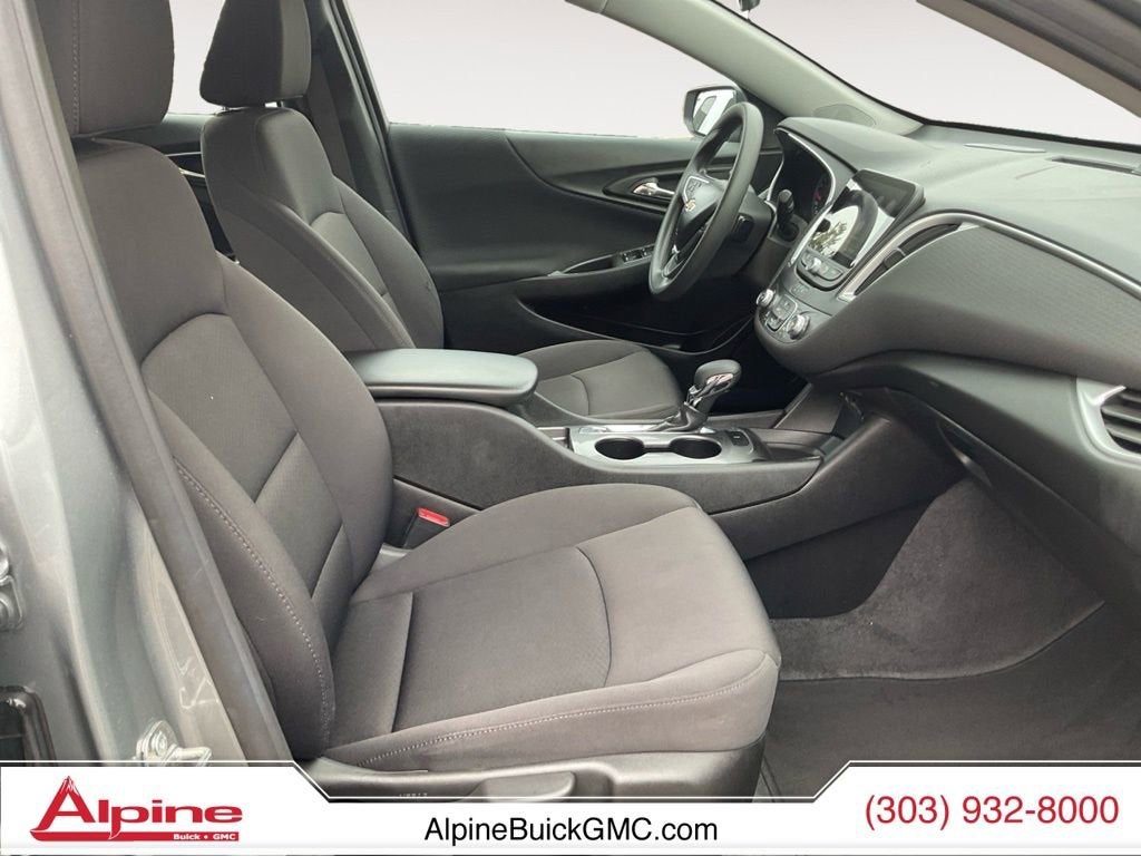 2023 Chevrolet Malibu LS