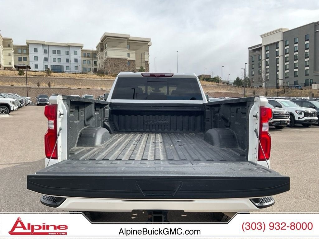 2023 Chevrolet Silverado 3500 HD High Country