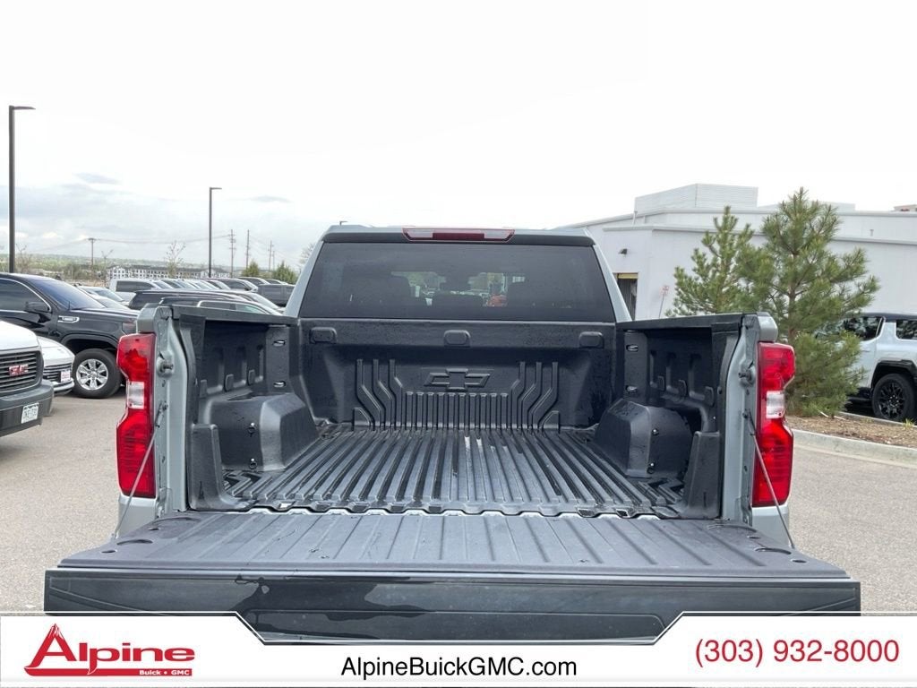 2023 Chevrolet Silverado 1500 LT (2FL)