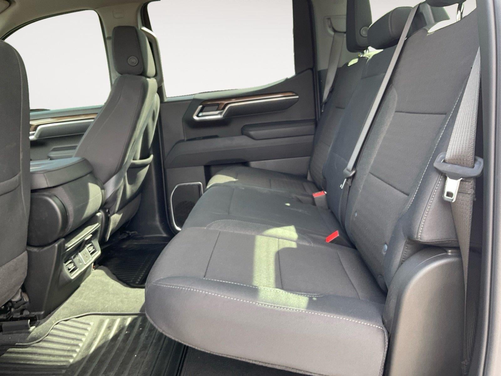 2025 Chevrolet Silverado 1500 LT (2FL)