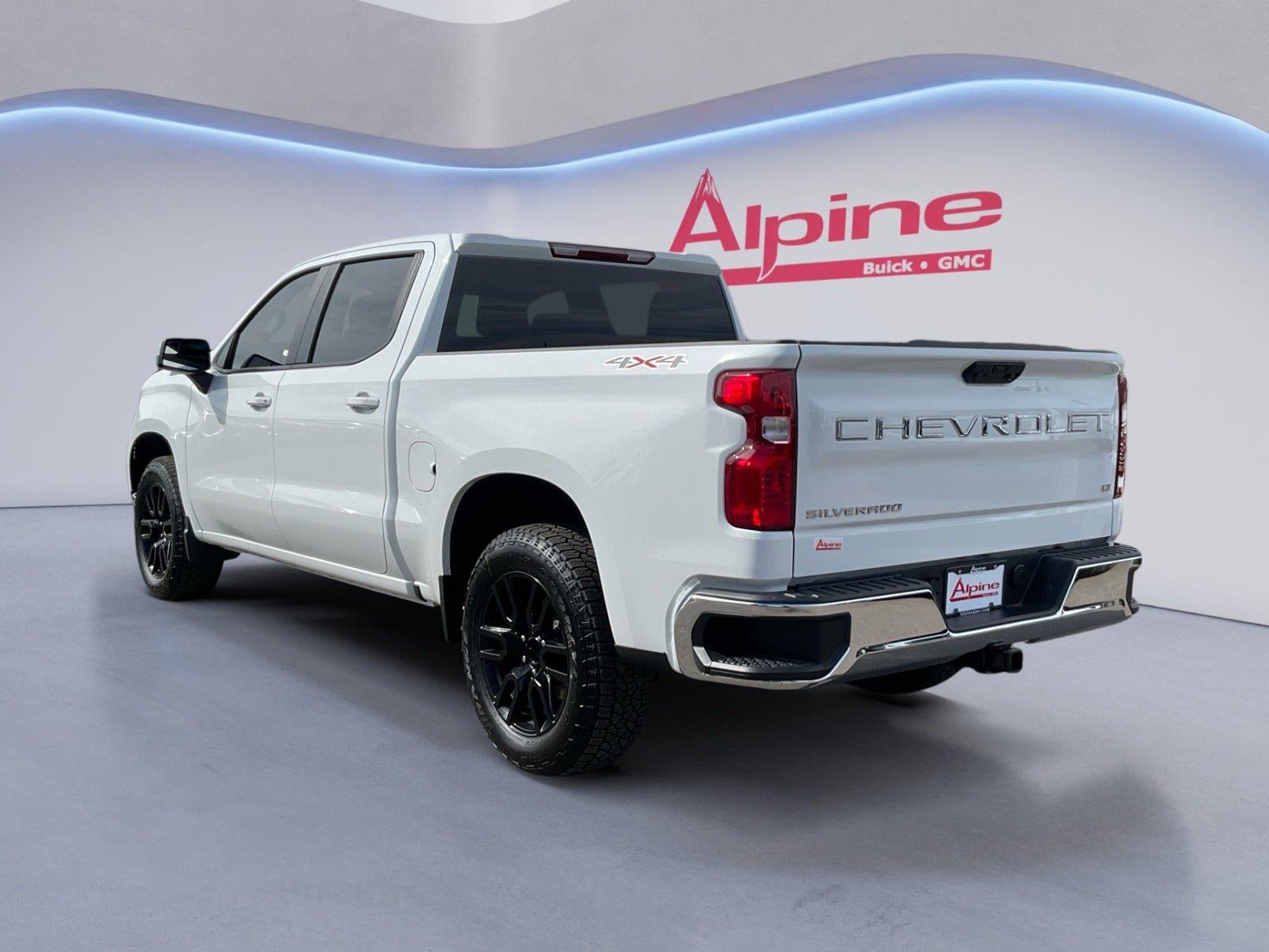 2025 Chevrolet Silverado 1500 LT (2FL)