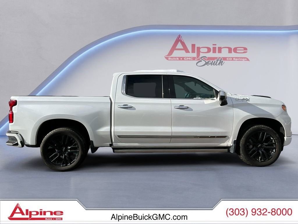 2022 Chevrolet Silverado 1500 High Country