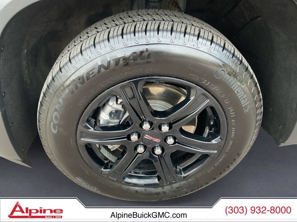 2021 GMC Acadia AT4