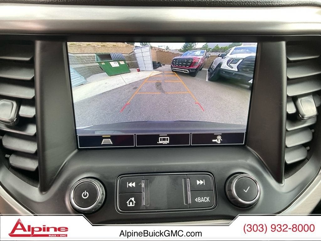 2021 GMC Acadia AT4