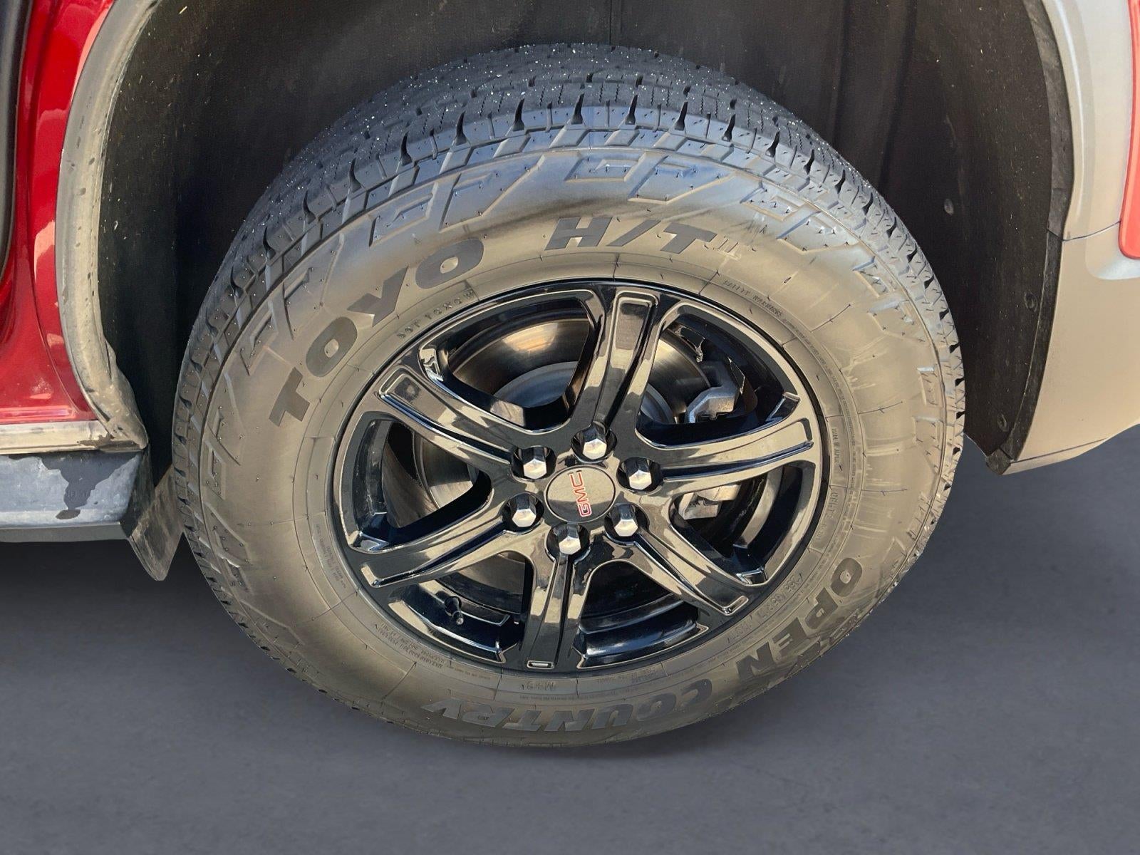 2021 GMC Acadia AT4