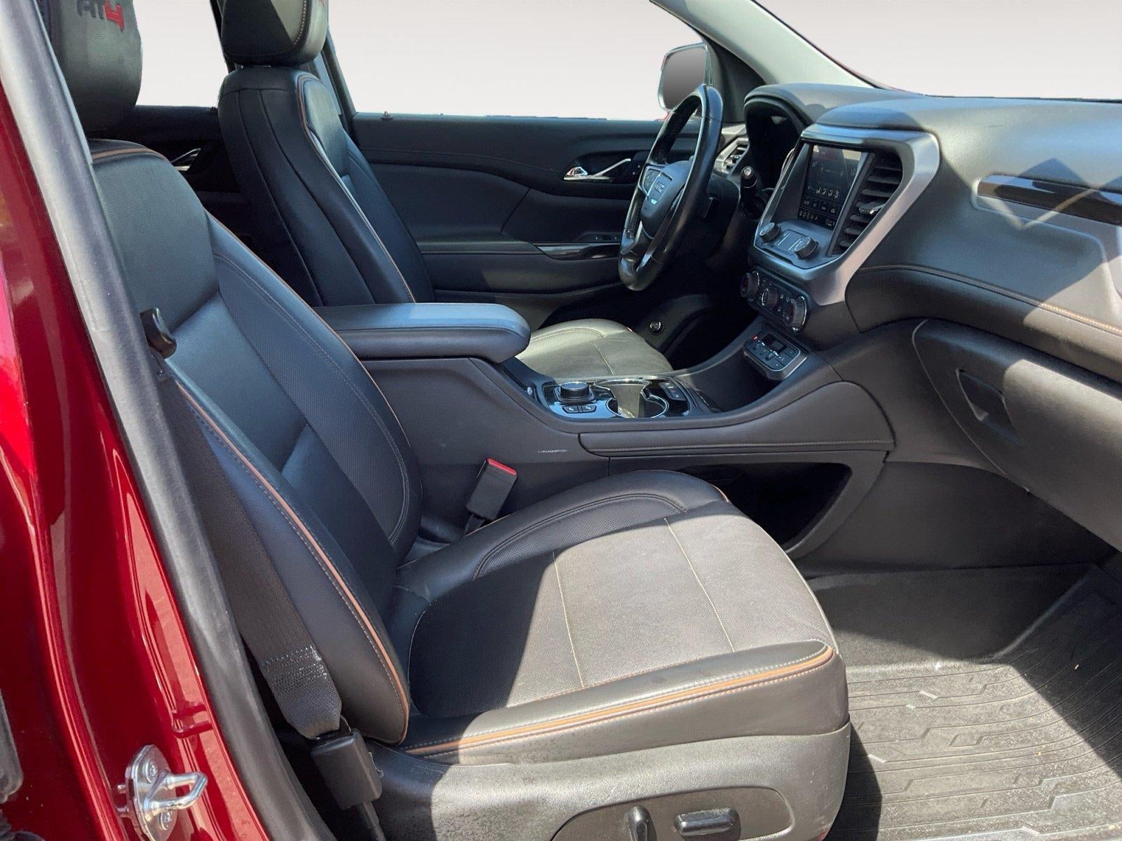 2021 GMC Acadia AT4