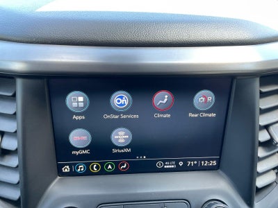 2021 GMC Acadia AT4