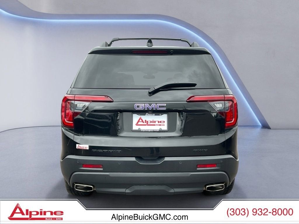 2023 GMC Acadia SLT