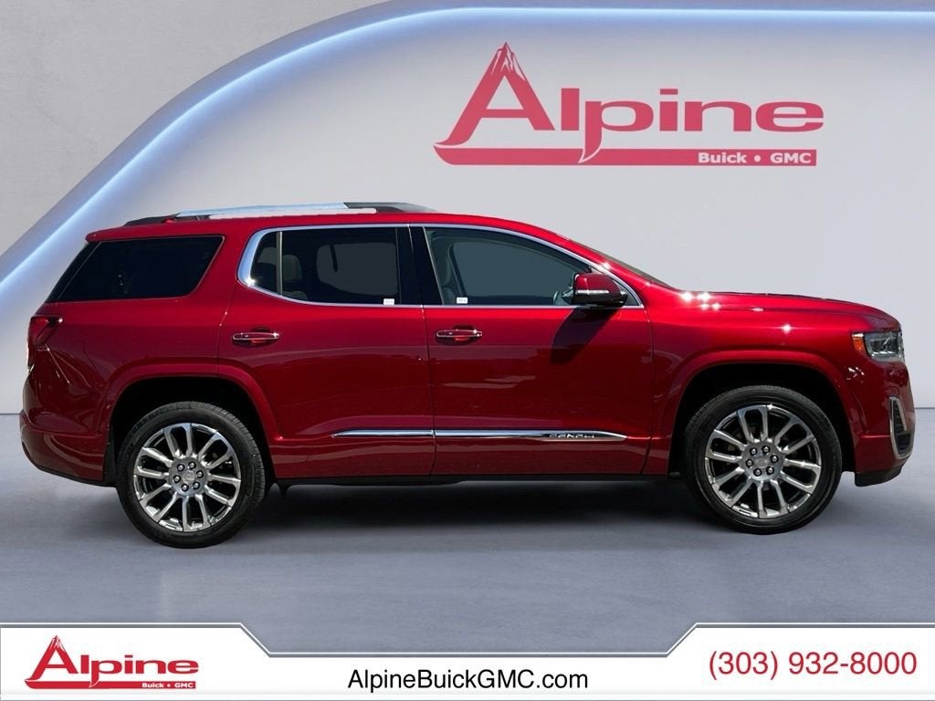 2023 GMC Acadia Denali
