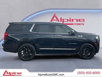 2022 GMC Yukon SLT