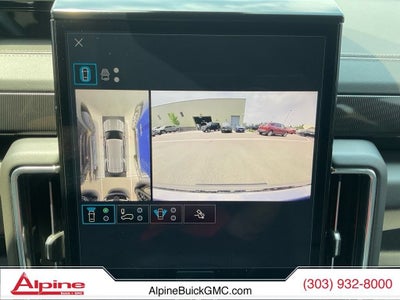 2025 GMC Yukon Elevation