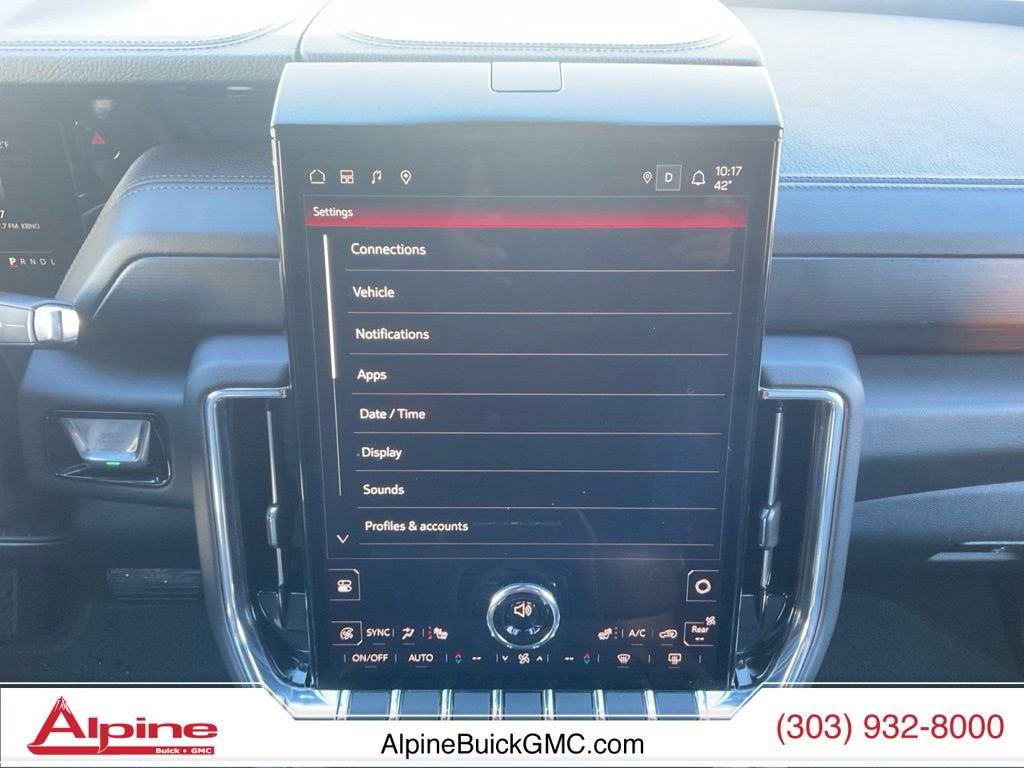 2025 GMC Yukon Denali