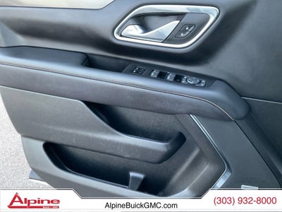 2023 GMC Yukon XL AT4