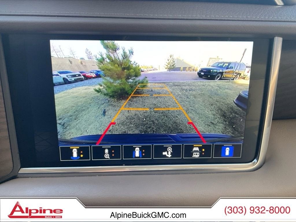 2022 GMC Yukon XL Denali