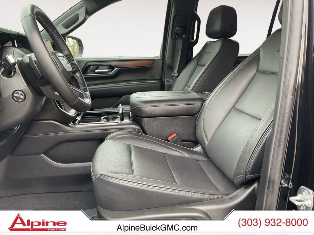 2025 GMC Yukon XL Denali