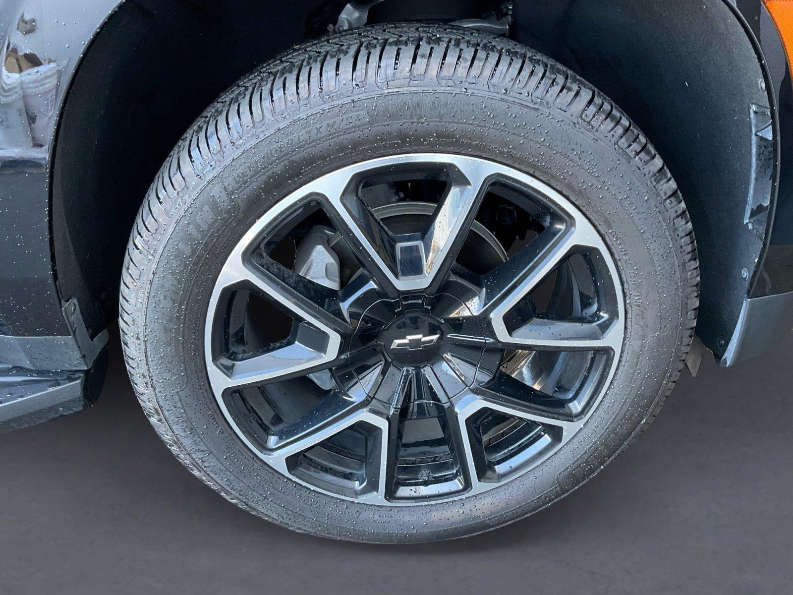 2025 Chevrolet Suburban RST
