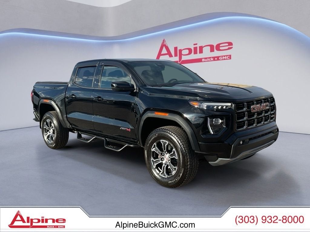 2023 GMC Canyon AT4