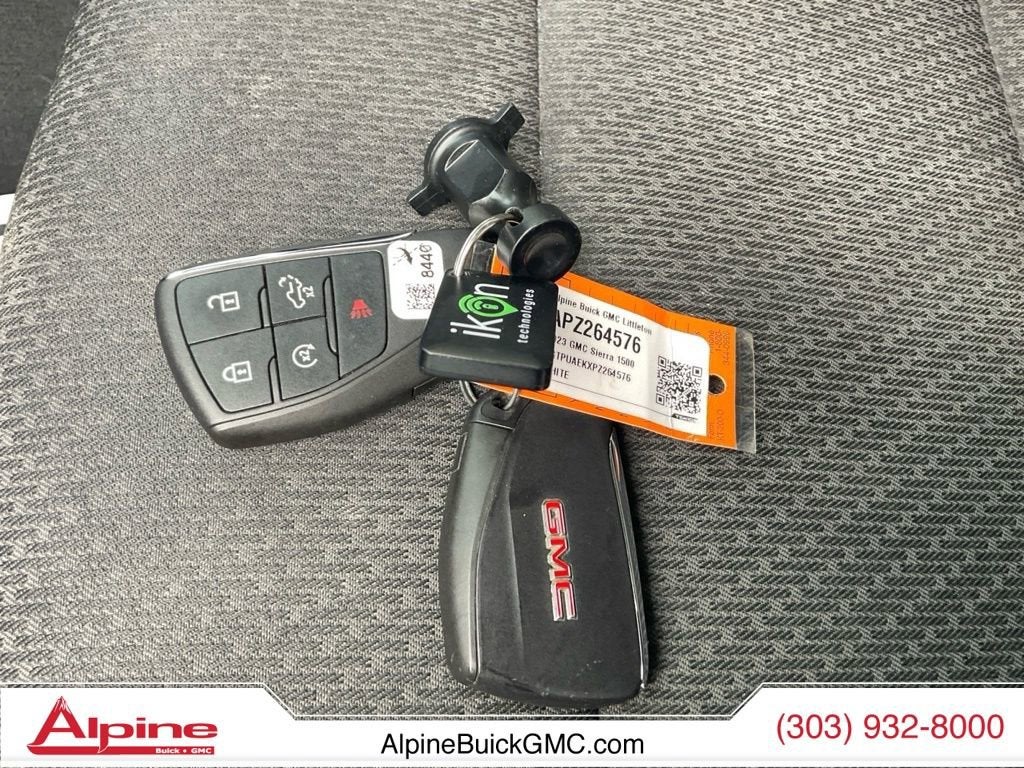 2023 GMC Sierra 1500 Pro