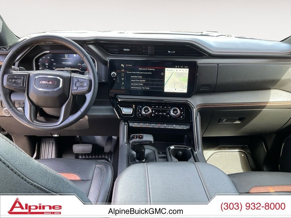 2023 GMC Sierra 1500 AT4