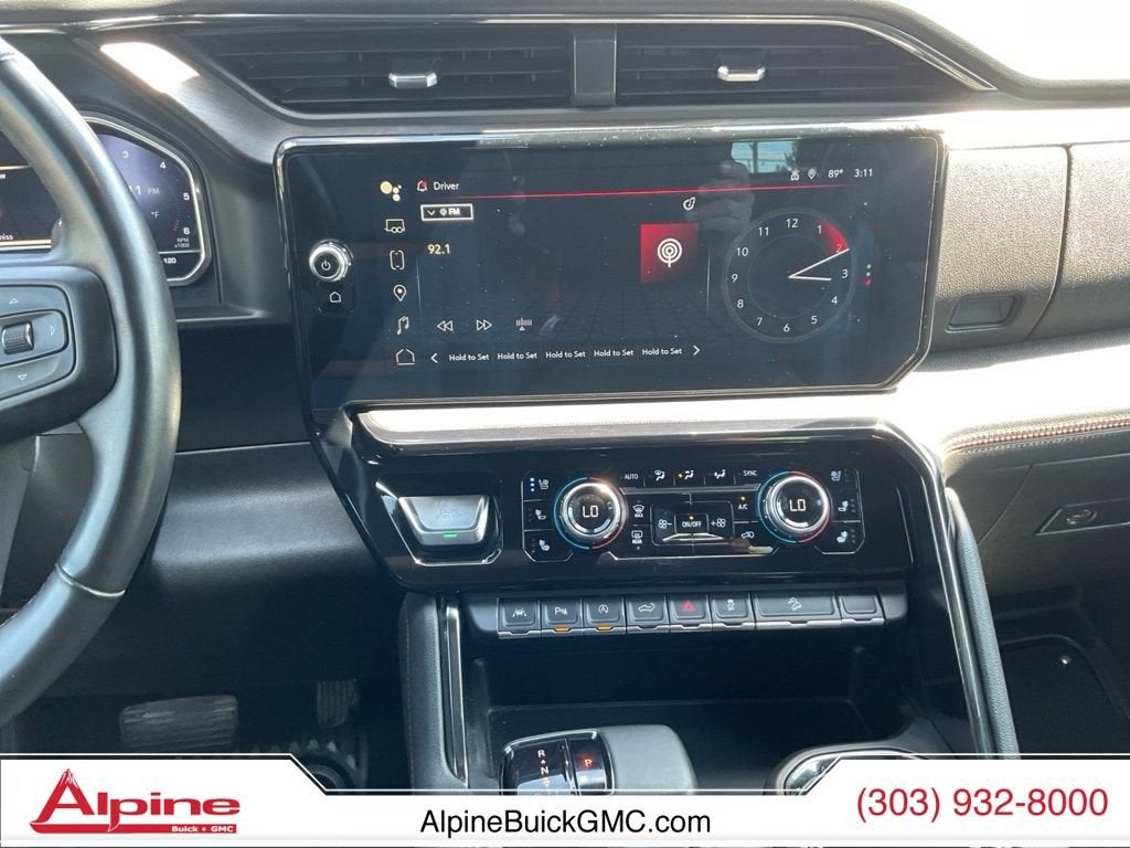 2024 GMC Sierra 1500 AT4