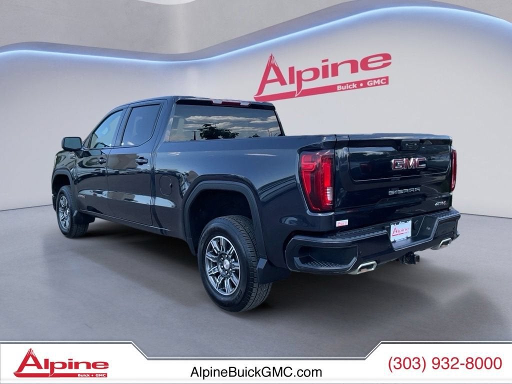 2024 GMC Sierra 1500 AT4