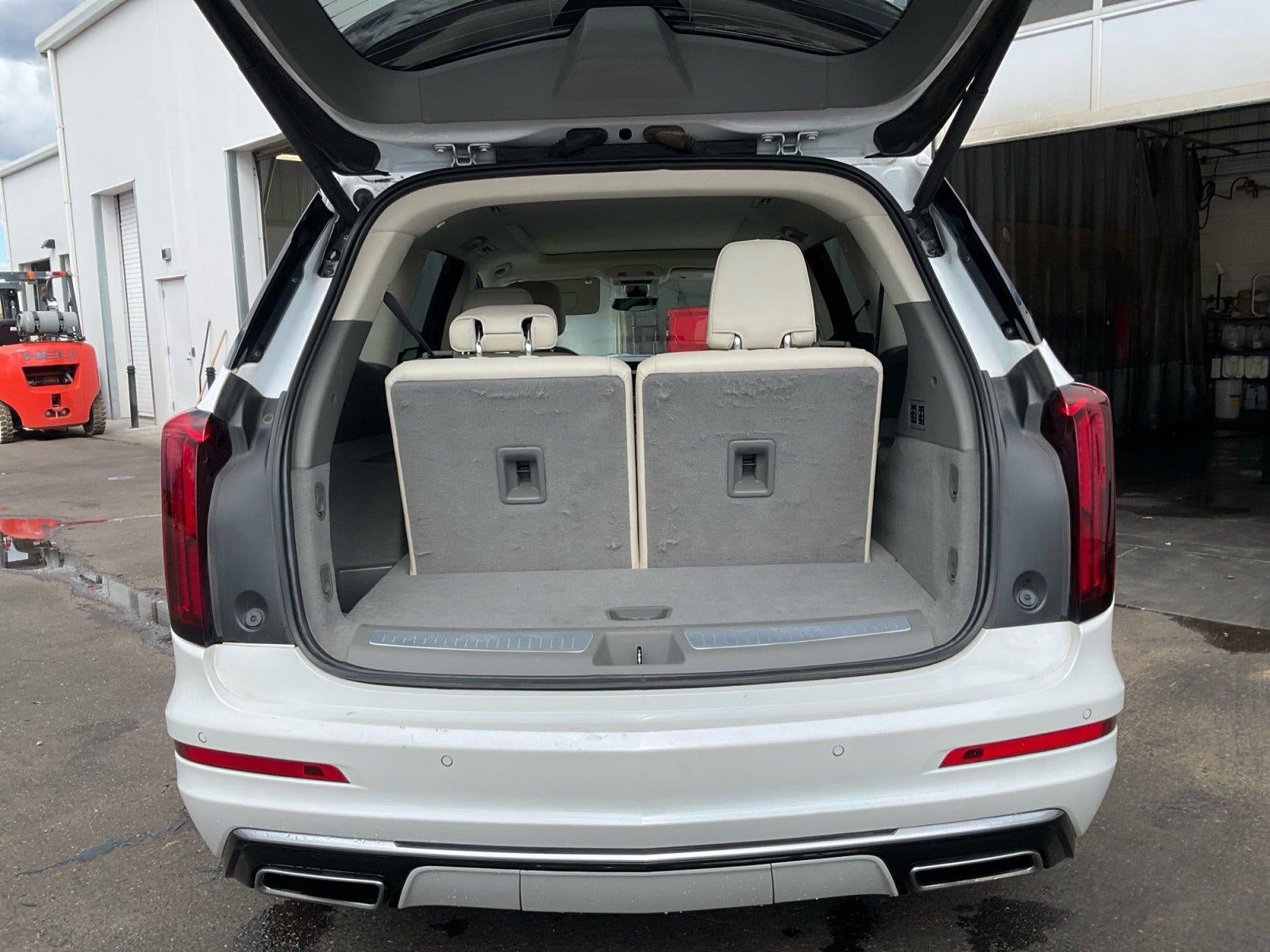 2021 Cadillac XT6 Premium Luxury