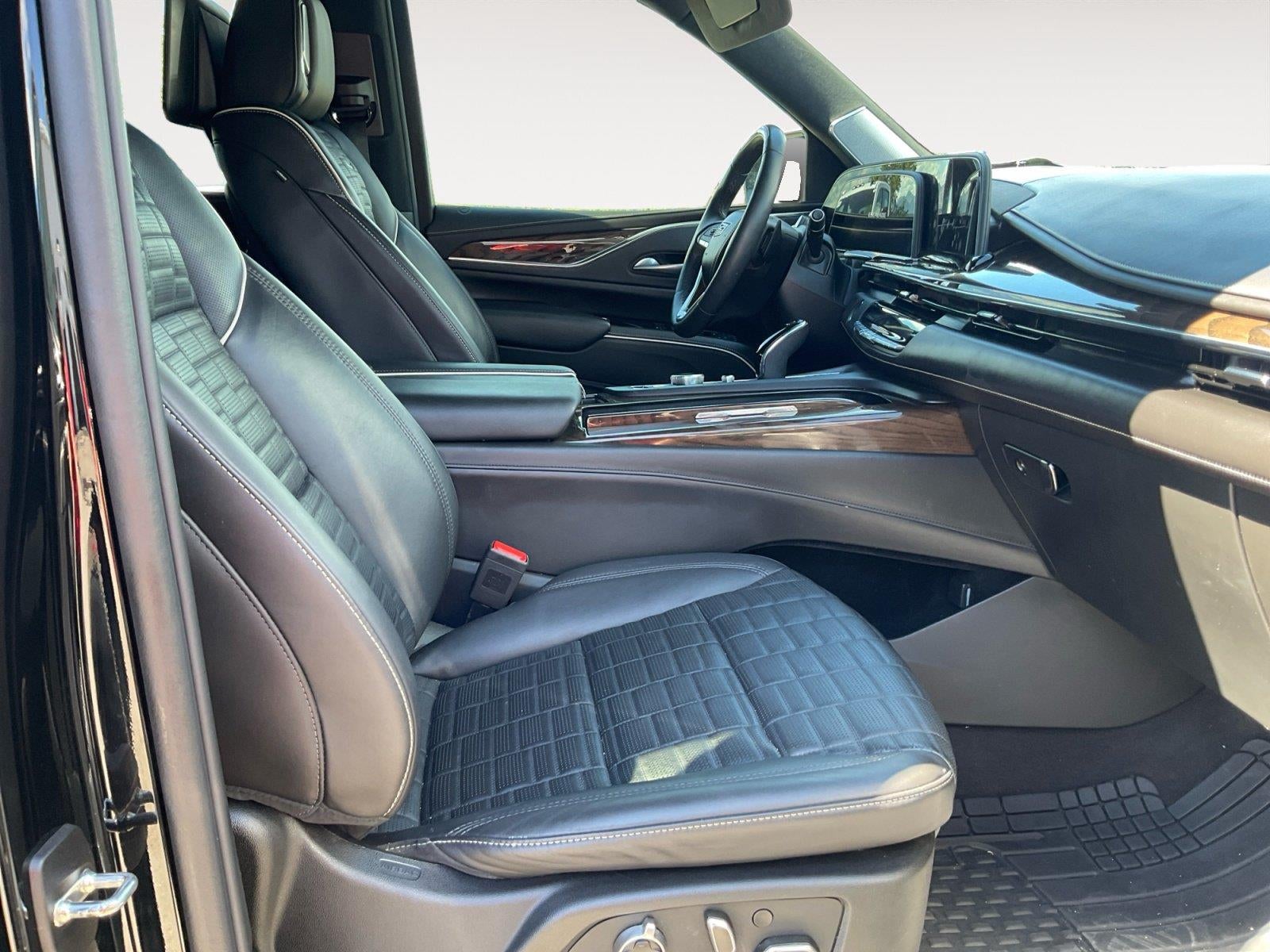 2024 Cadillac Escalade Sport Platinum