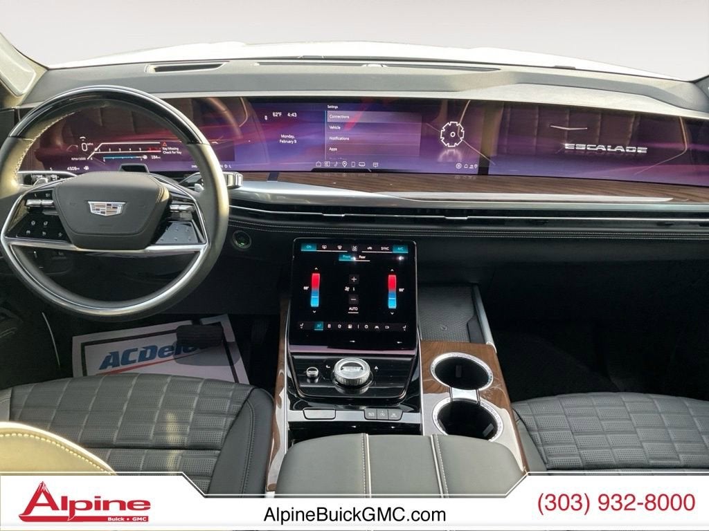 2025 Cadillac Escalade Sport Platinum