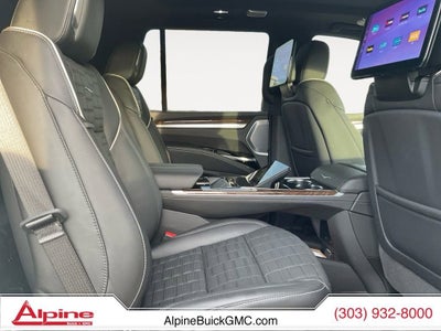 2025 Cadillac Escalade Sport Platinum