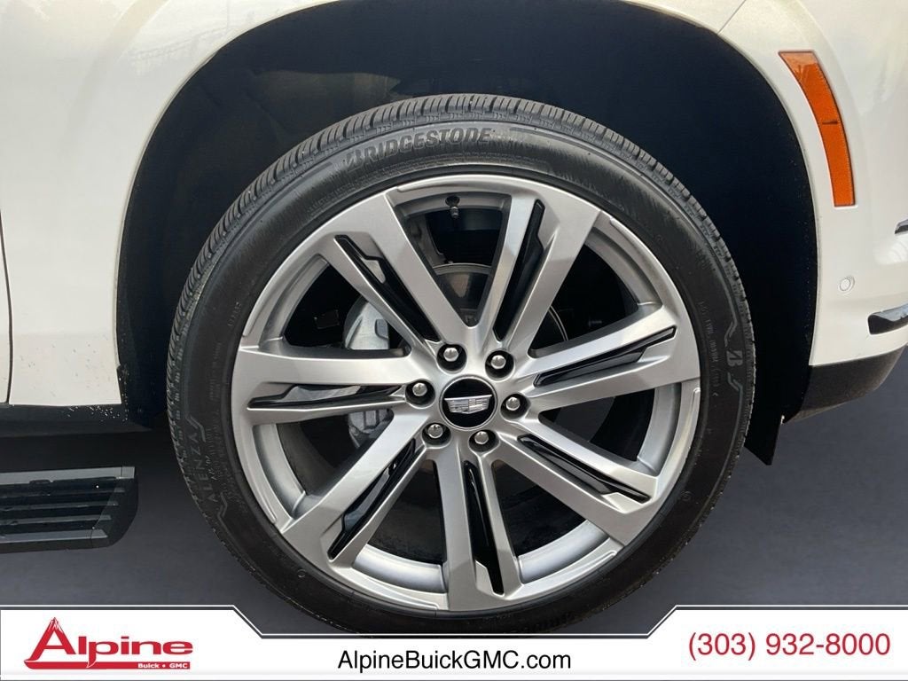 2025 Cadillac Escalade Sport Platinum