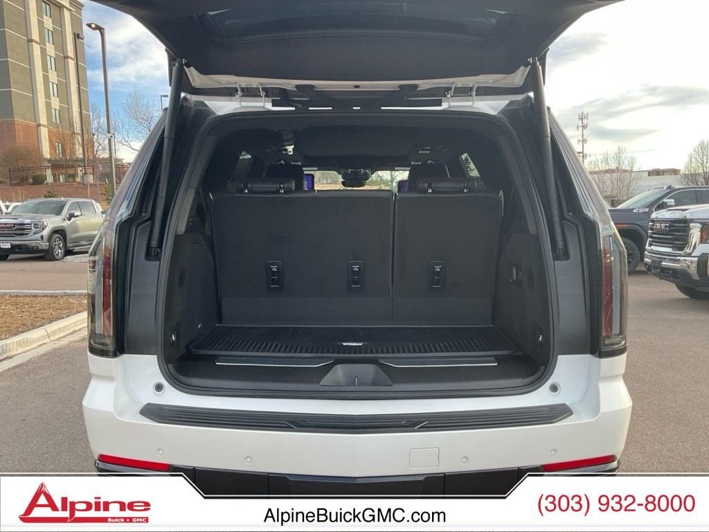 2025 Cadillac Escalade Sport Platinum