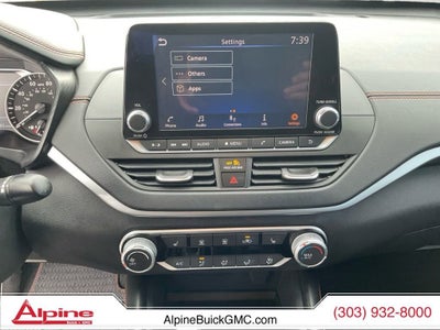 2020 Nissan Altima SR FWD