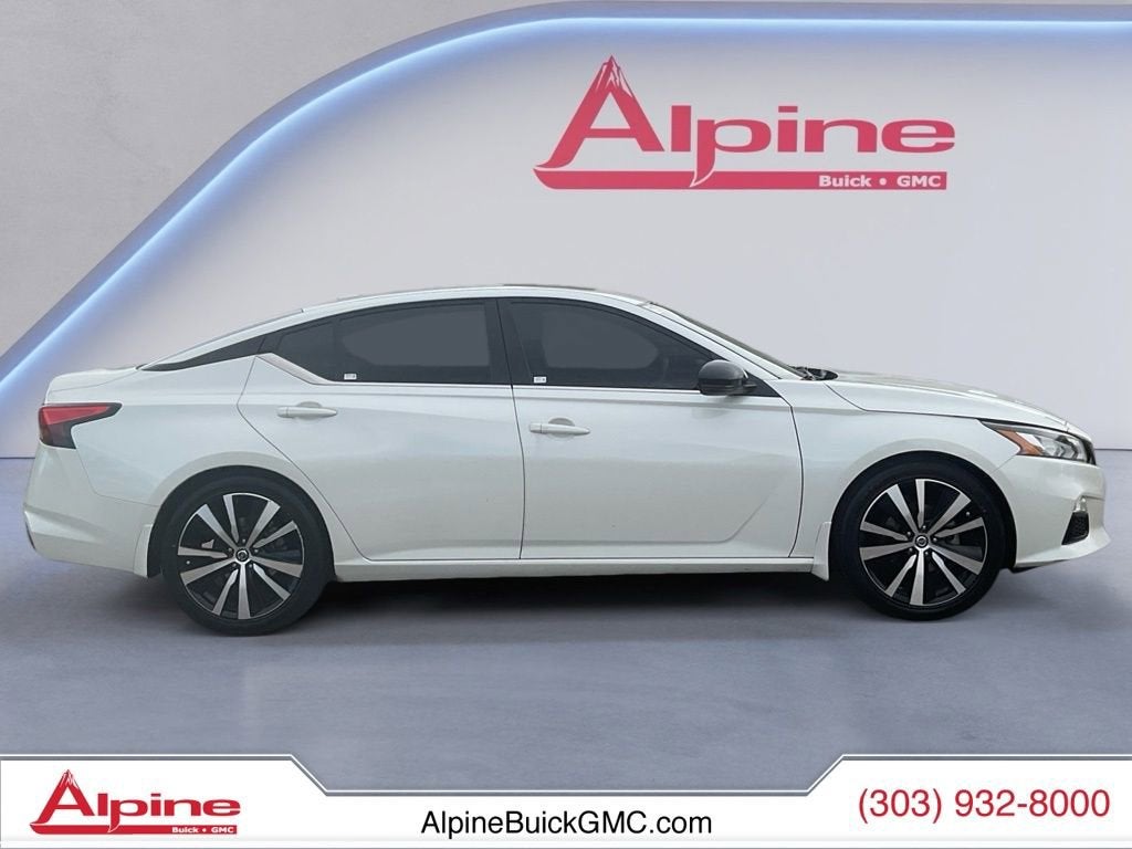 2020 Nissan Altima SR FWD