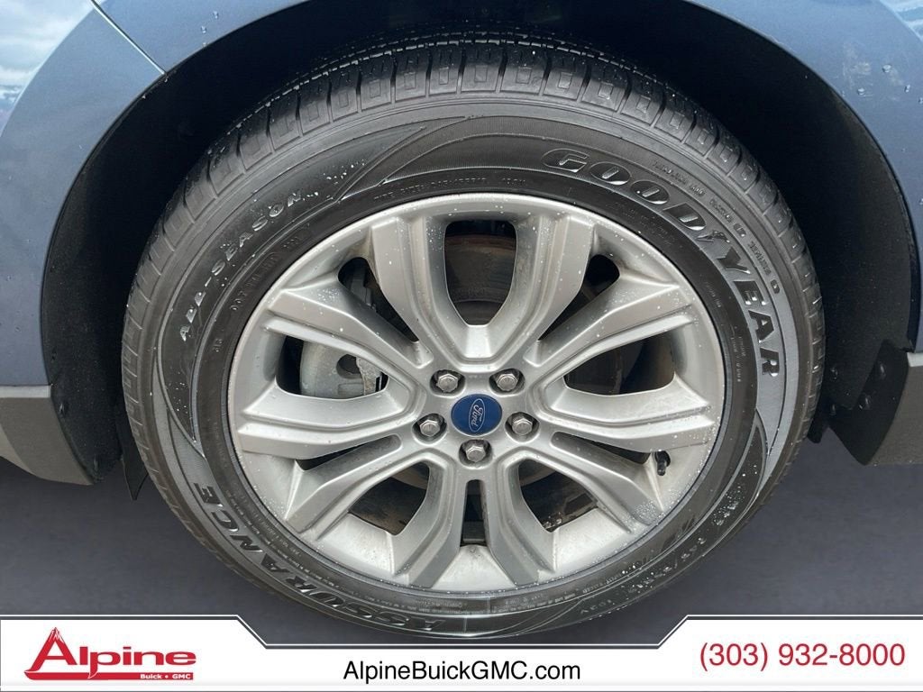 2019 Ford Edge Titanium
