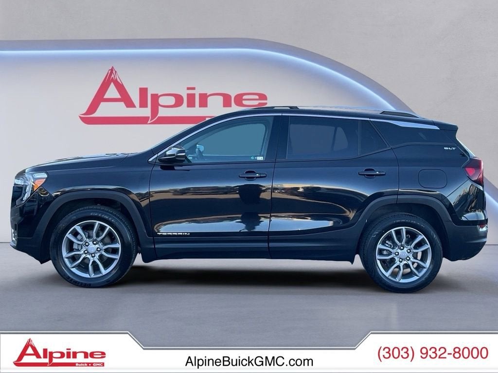 2023 GMC Terrain SLT