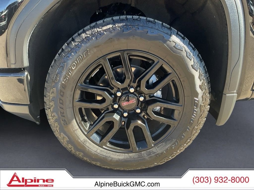 2025 GMC Sierra 1500 Elevation