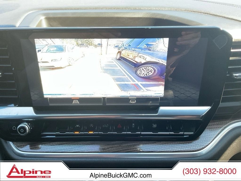 2025 GMC Sierra 1500 Elevation