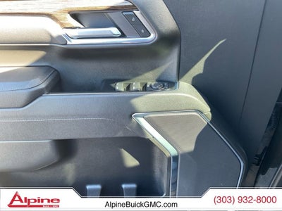 2025 GMC Sierra 1500 Elevation