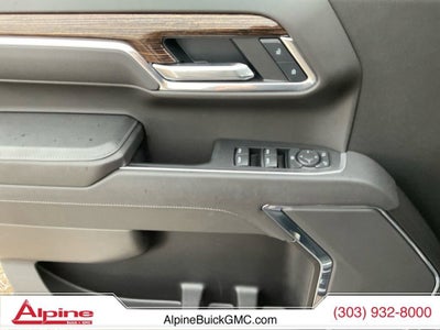 2025 GMC Sierra 1500 Elevation