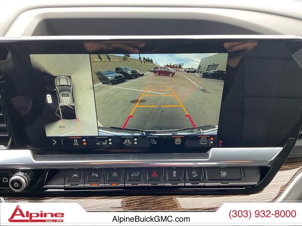 2025 GMC Sierra 1500 Elevation